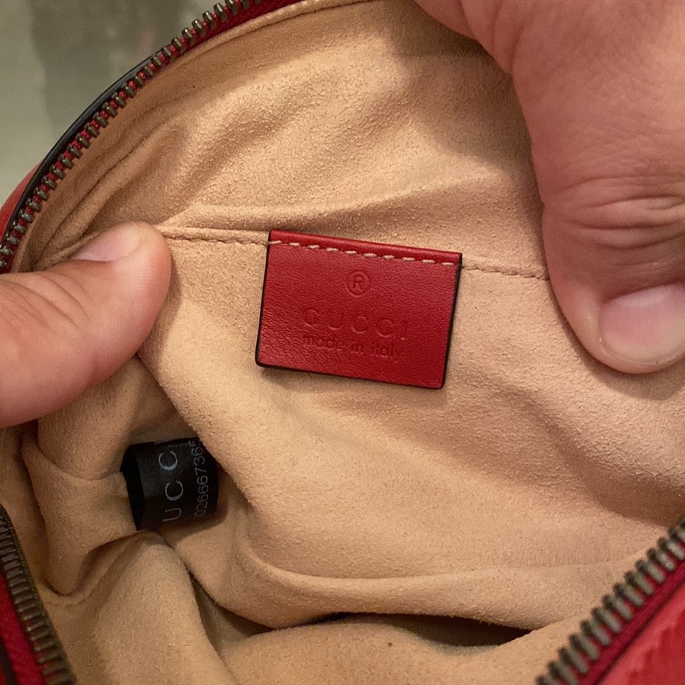 Red Gucci GG Marmont Matelasse leather belt bag - Picture 4 of 7